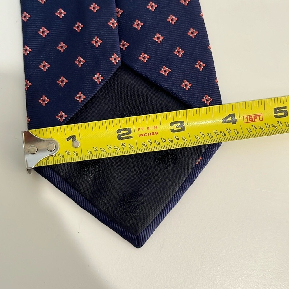 Brooks Brothers Pure Silk Navy Pink Print Silk Tie Stain‎ Resistant Floral Italy - Picture 4 of 5